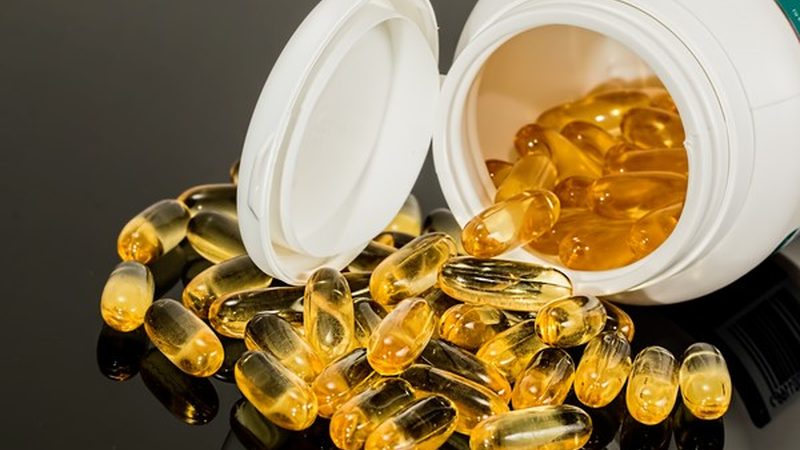 复合维生素片与维生素C：成分差异与适用人群解析